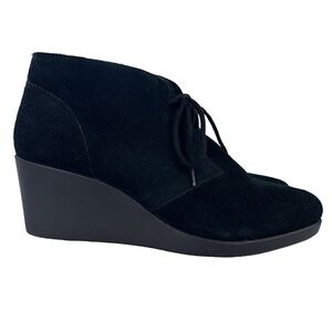 Crocs‎ Leigh Black Suede Boots Womens Size 9